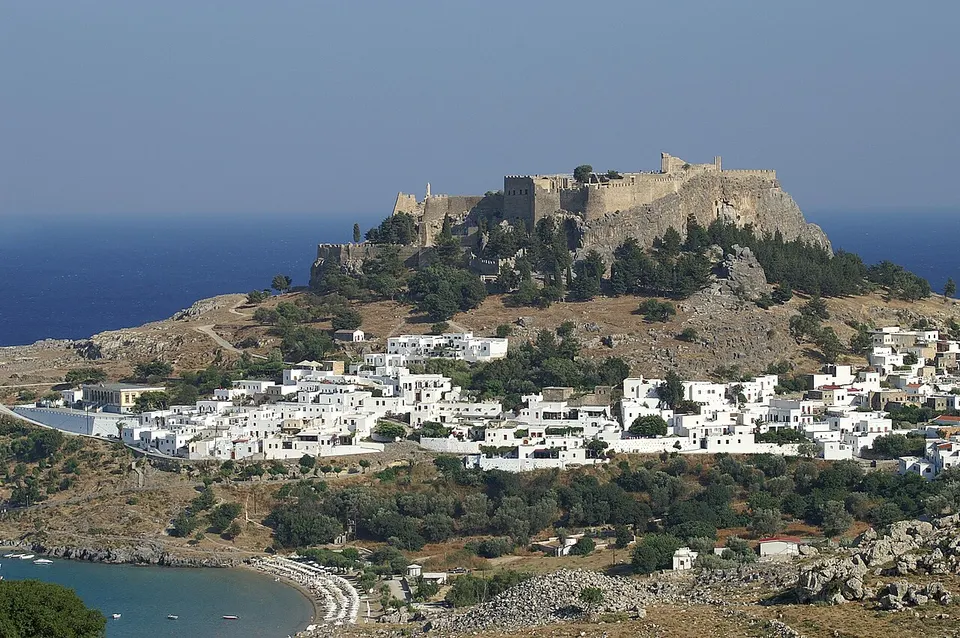Lindos: Blick auf Lindos in Rhodos.