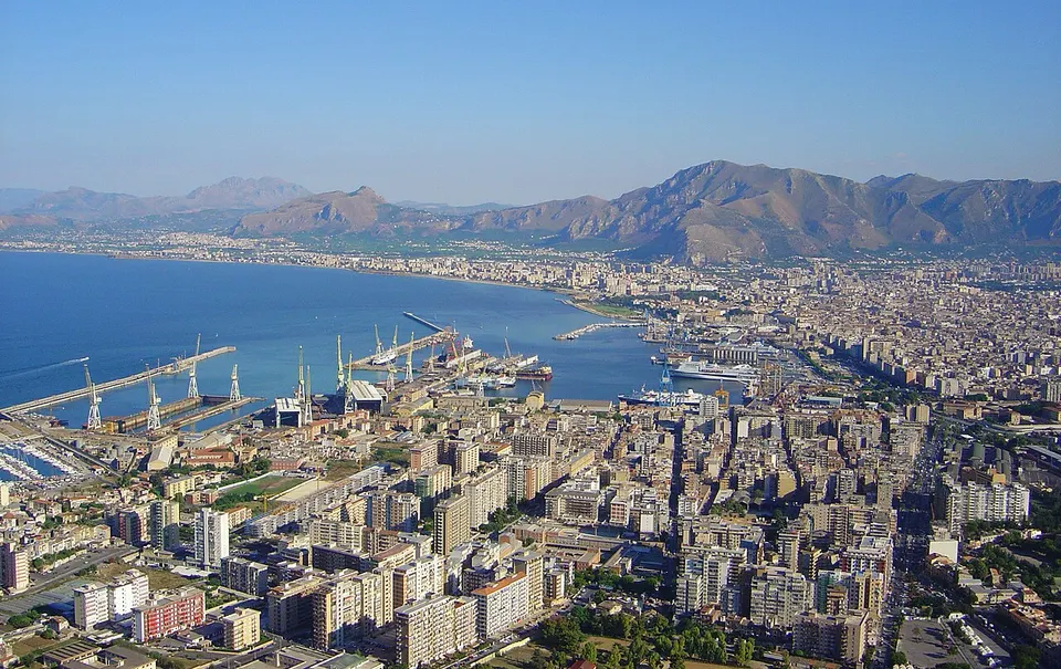 Palermo: On one morning in the mid 11th Century, Norman Knights under Count Roger de Hautville, brother of Robert Guiscard who already ruled much of